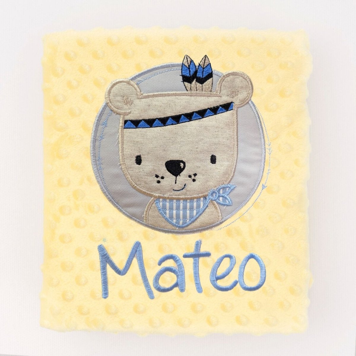 Manta Bebe personalizada Osito Indio - Nanetes