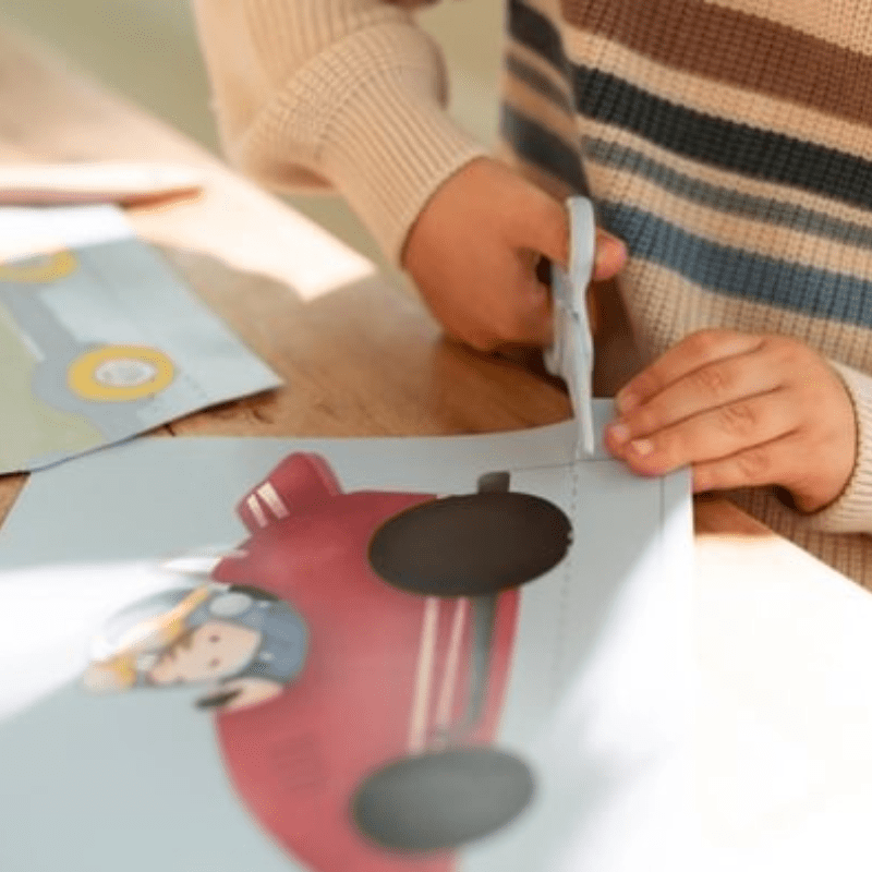 Libro Pinta y Recorta Vehiculos Little Duch - Nanetes