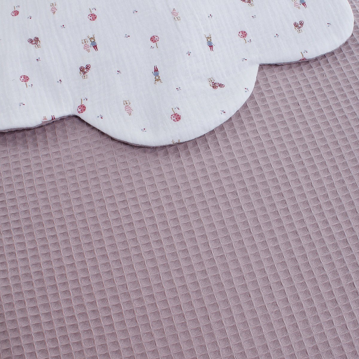 Colcha capazo reversible Tadea Uzturre - Nanetes