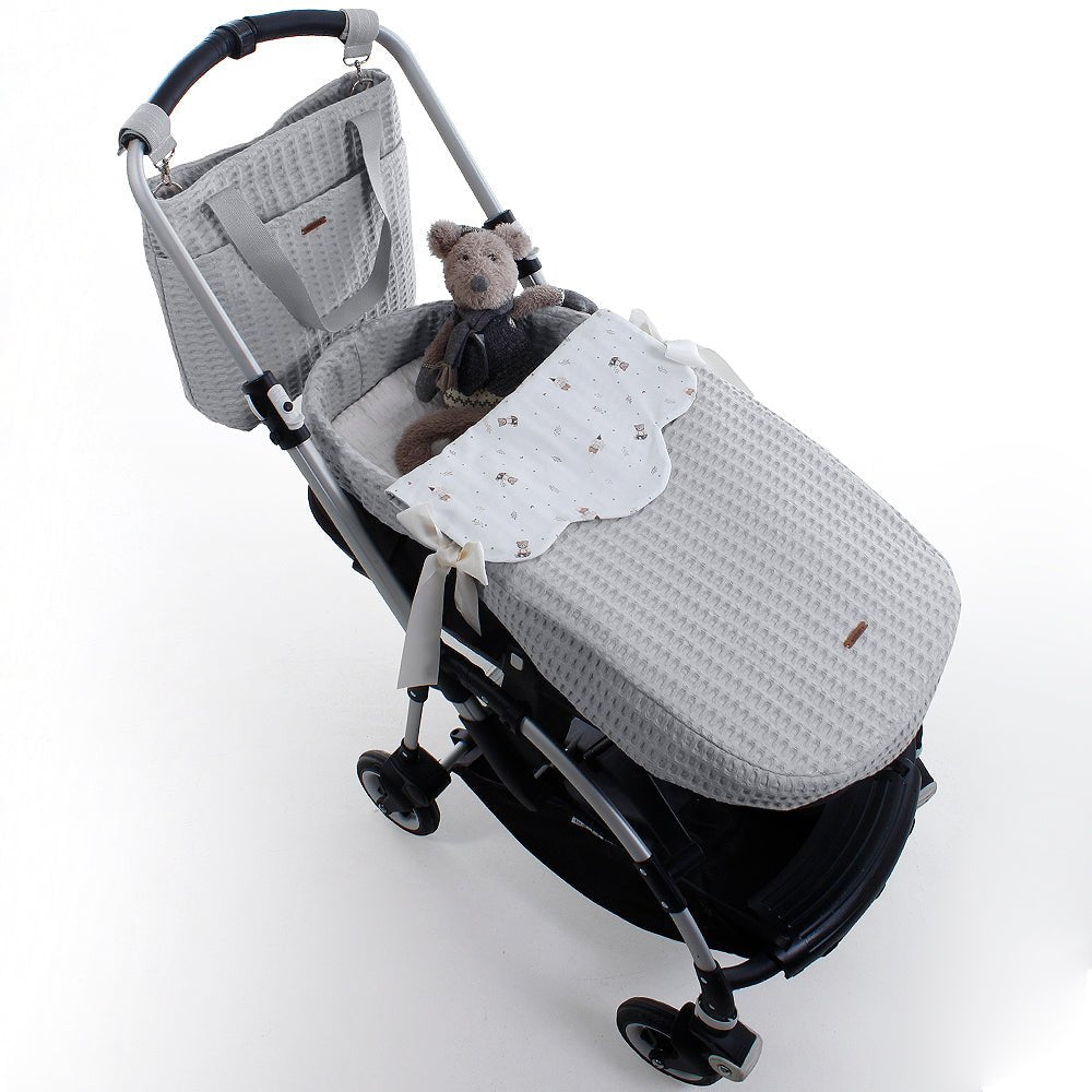 Colcha capazo reversible Gaspar Uzturre - Nanetes