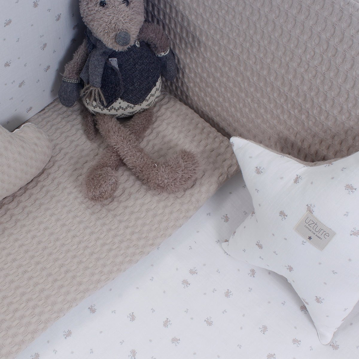 Nórdico + Protector cuna Clea Uzturre - Nanetes