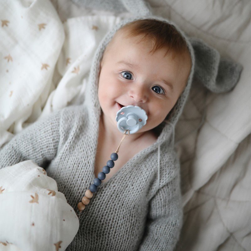 Pack x2 chupetes Daisy White Cream - Nanetes