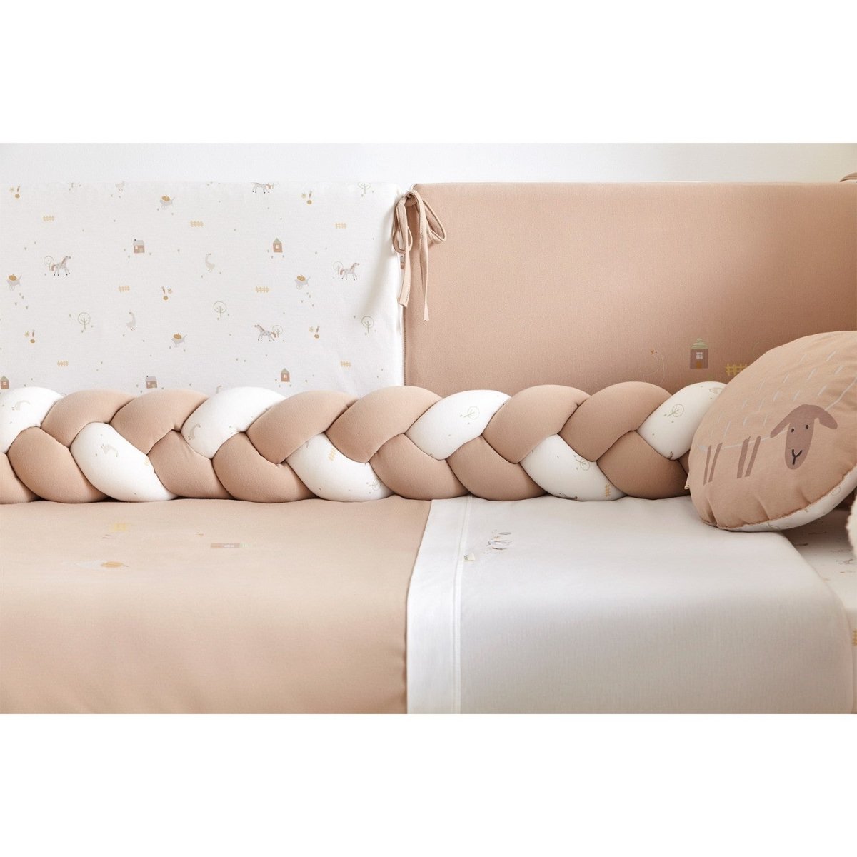 Chichonera Cuna Trenza Farm - Nanetes