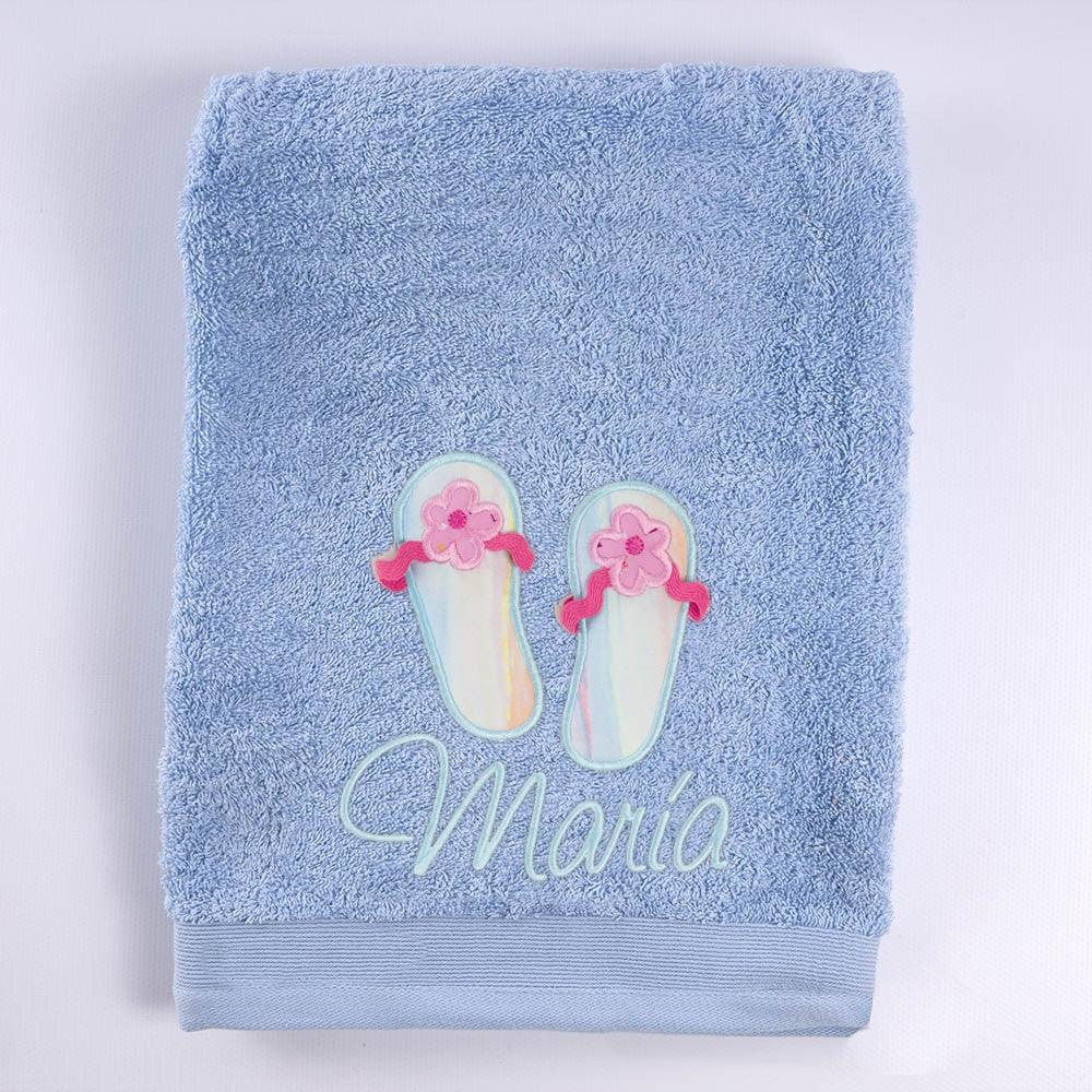 Toalla Personalizada Bordada Niña Sandalias Nanetes