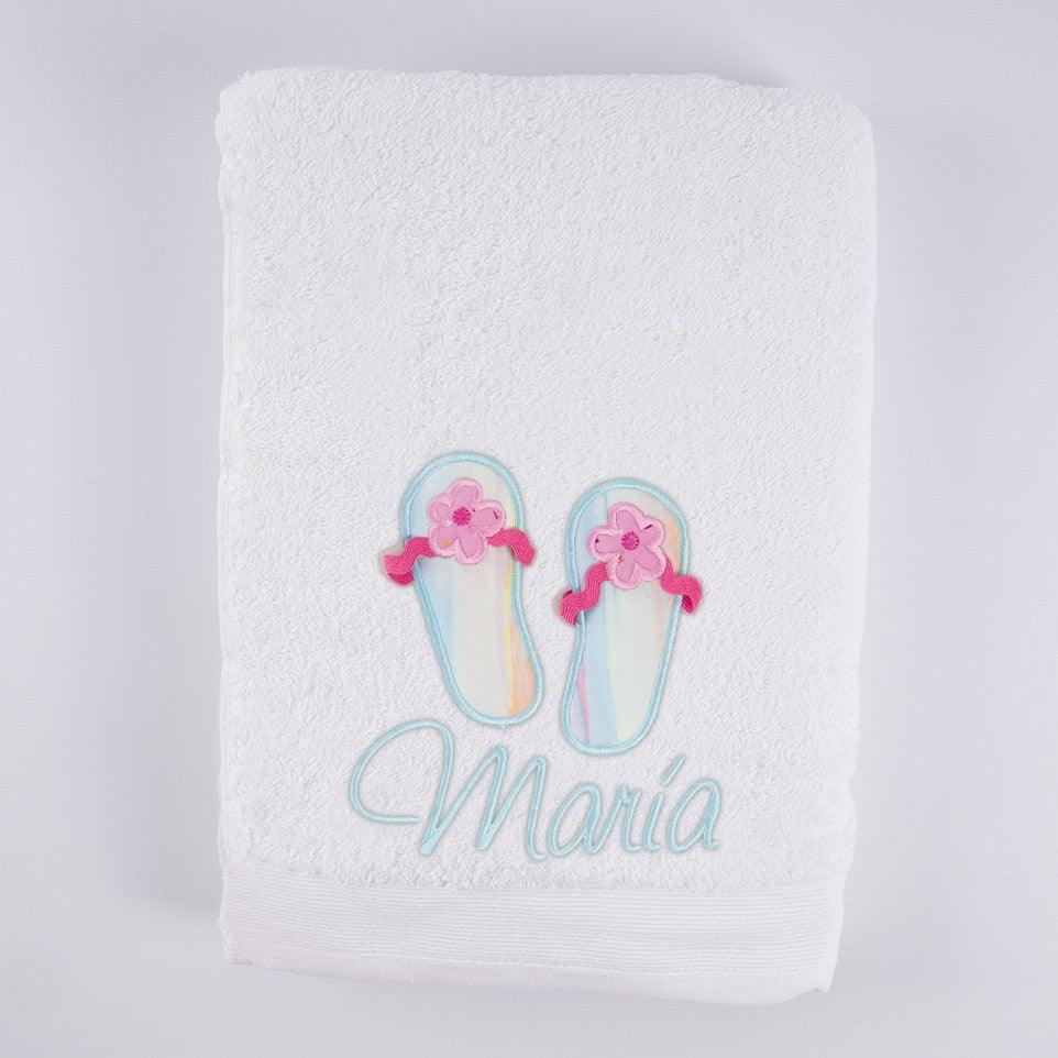 Toalla Personalizada Bordada Niña Sandalias Nanetes