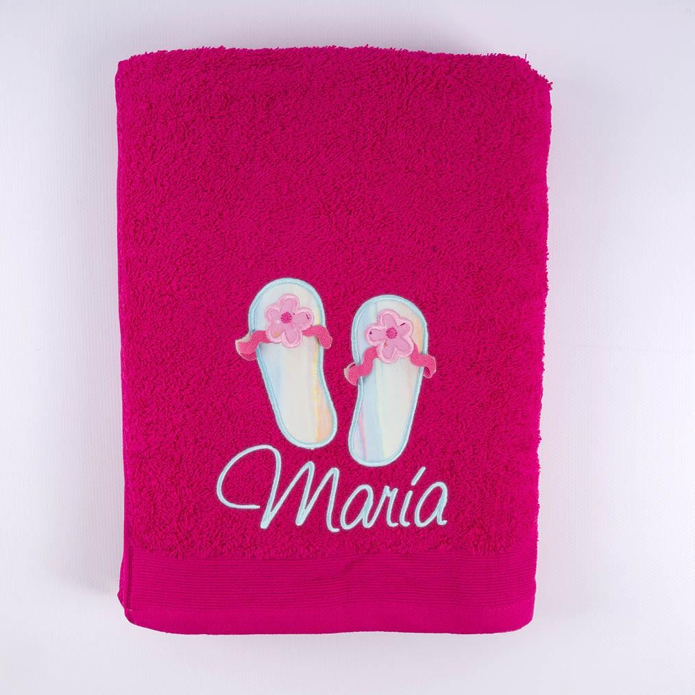 Toalla Personalizada Bordada Niña Sandalias Nanetes
