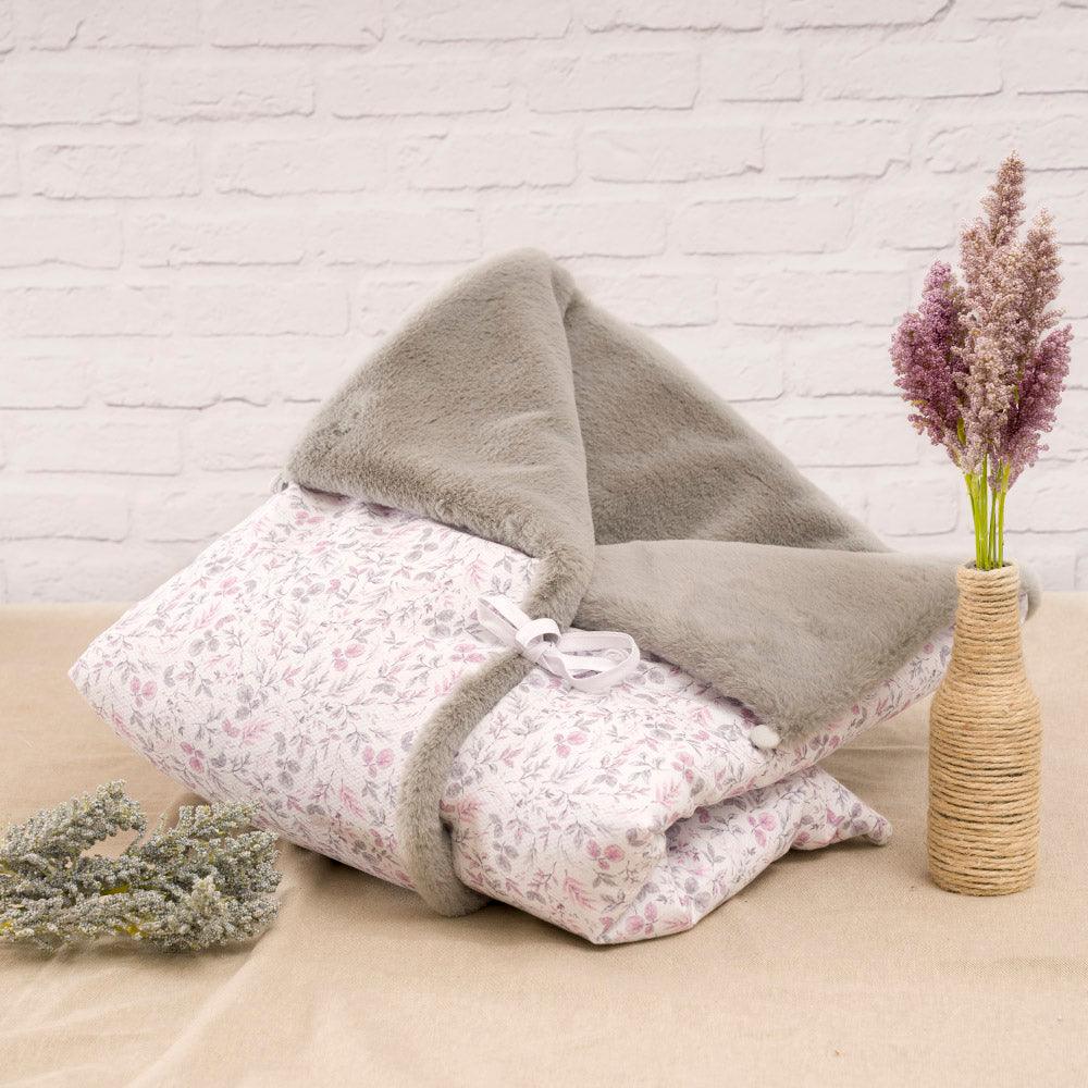 Saco Nana Invierno Bebe Polar 205 Flores Rosa Bebiti by Nanetes - Nanetes #